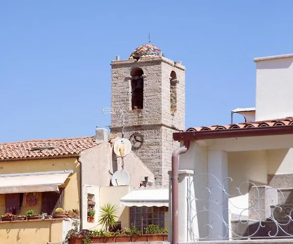 Reef 4* אולביה