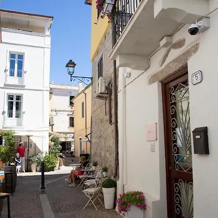 Reef Couette-café Olbia