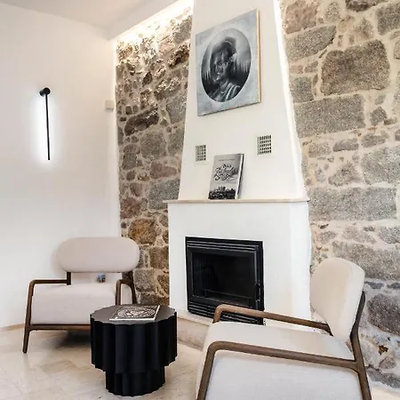 Reef Bed and breakfast 4*