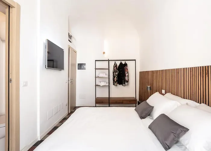 Reef Bed & Breakfast 4*