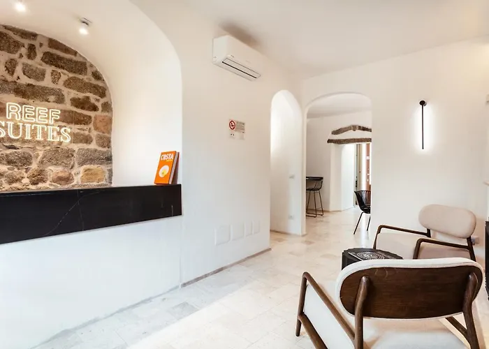 Reef לינה וארוחת בוקר